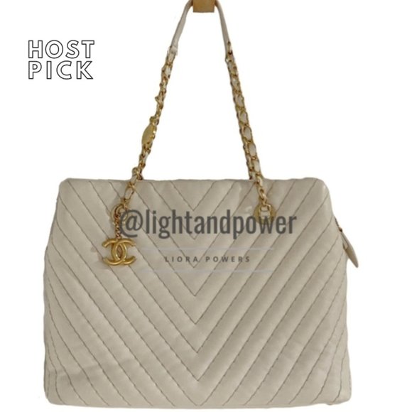CHANEL Handbags - Chanel Chevron Quilted Off White Shoulder Bag EUC